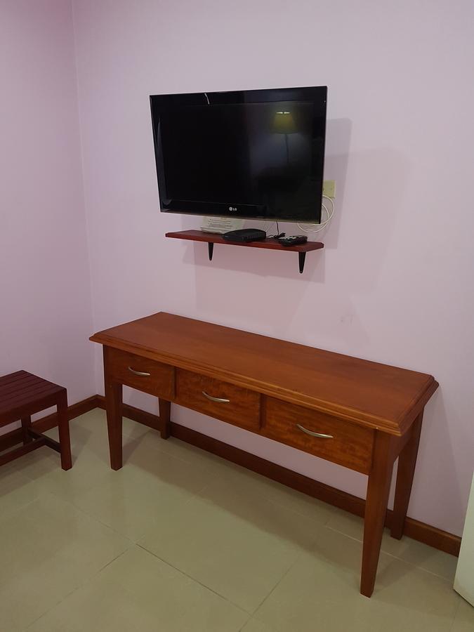 Piarco Village Suites Luaran gambar